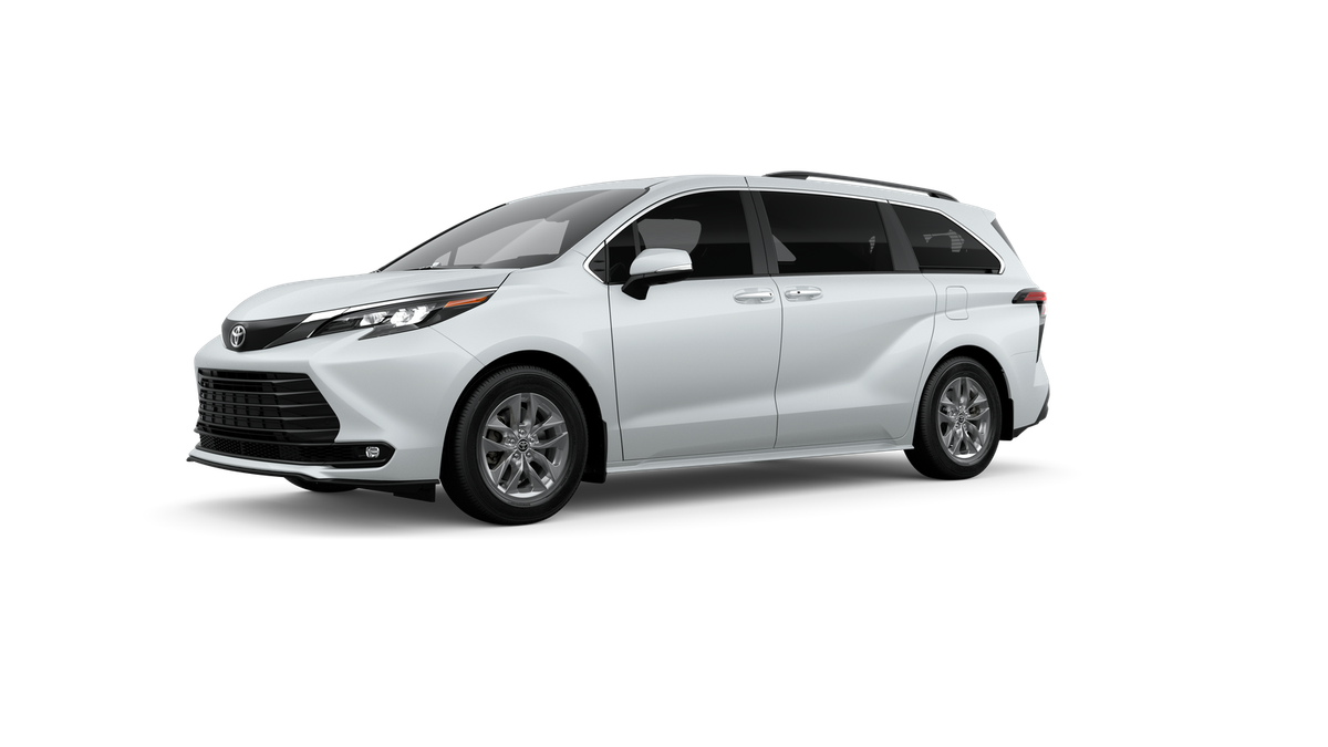 2026 Toyota Sienna XLE