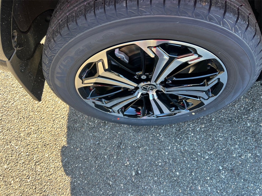 2025 Toyota RAV4 Plug-in Hybrid XSE