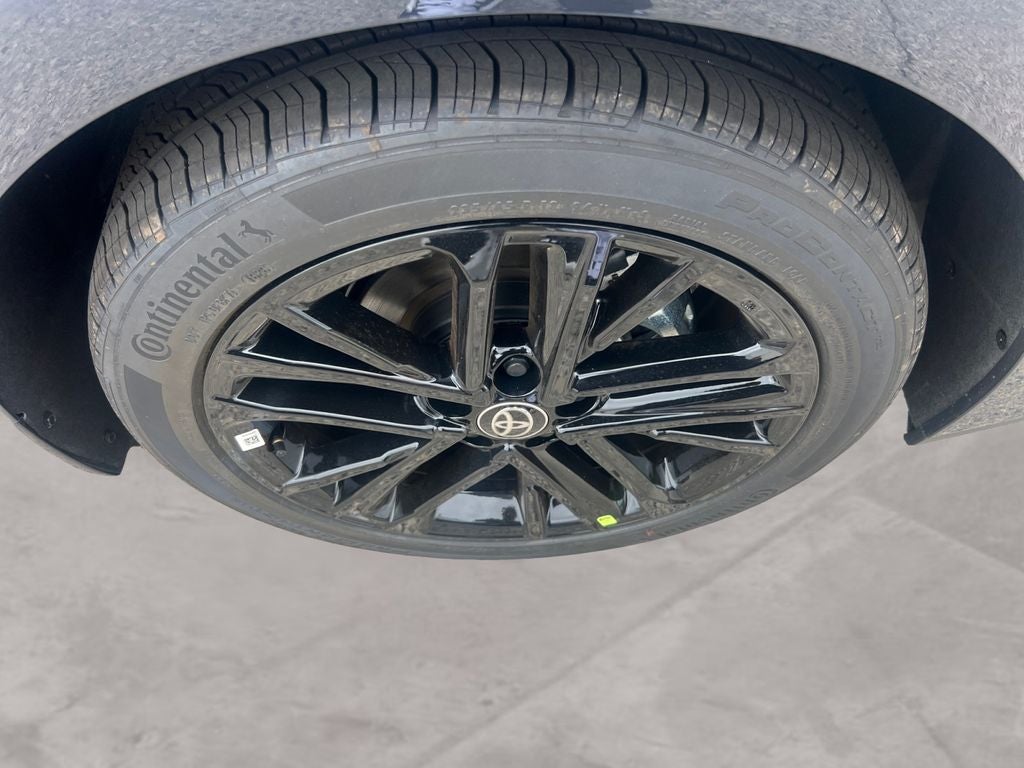 2026 Toyota Camry SE AWD