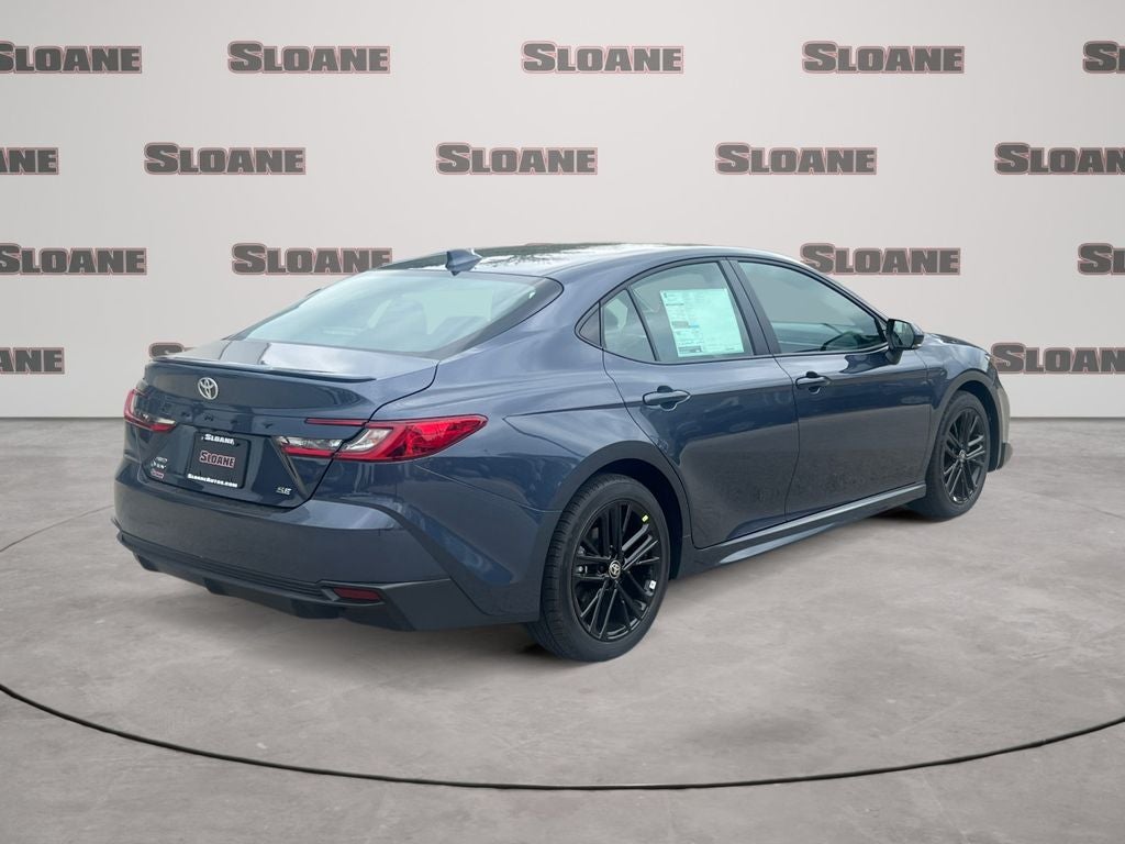 2026 Toyota Camry SE AWD
