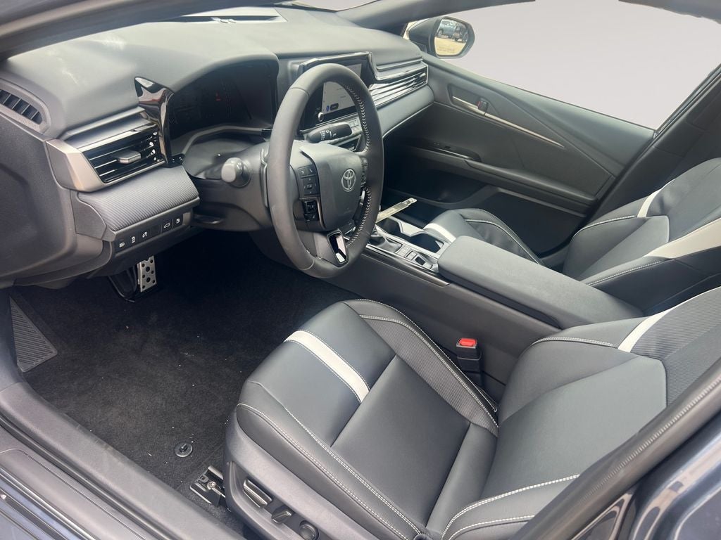 2026 Toyota Camry SE AWD