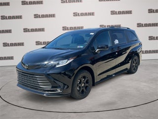 2026 Toyota Sienna Woodland Edition