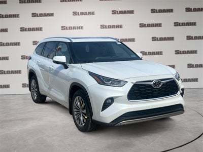 2026 Toyota Highlander Hybrid Platinum