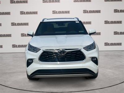 2026 Toyota Highlander Hybrid Platinum