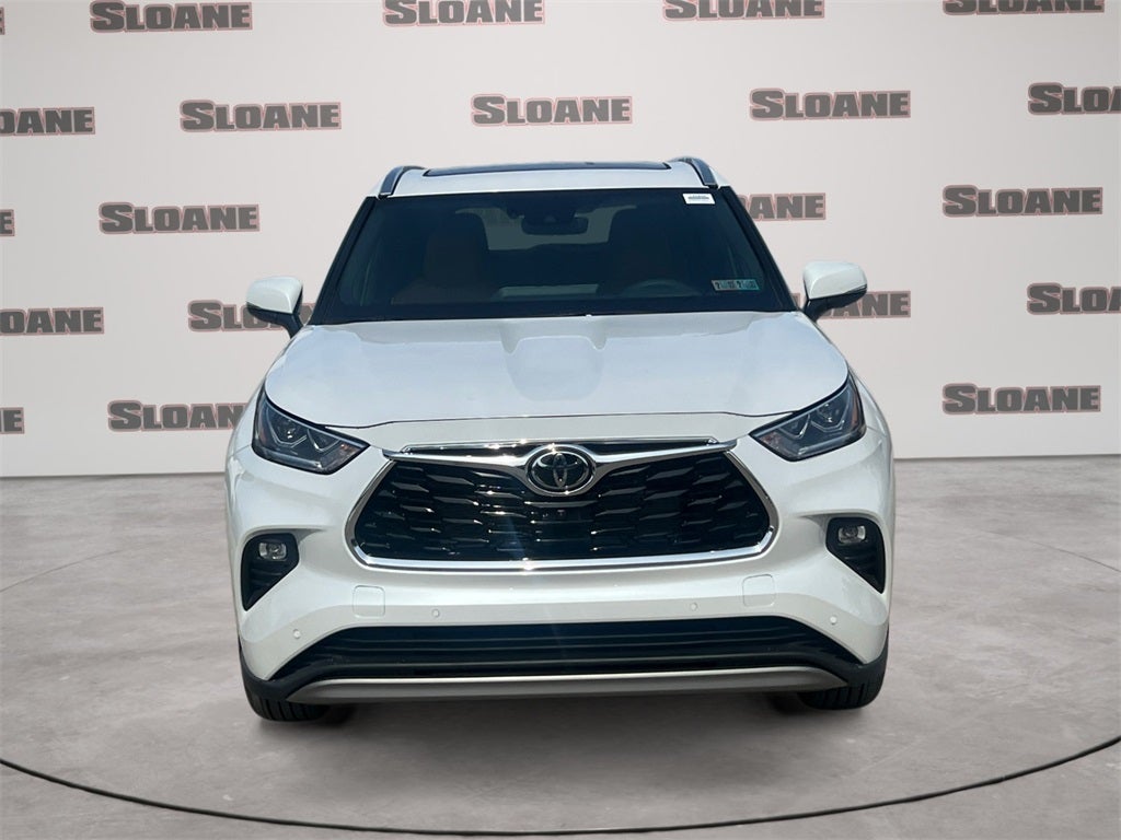 2026 Toyota Highlander Hybrid Platinum