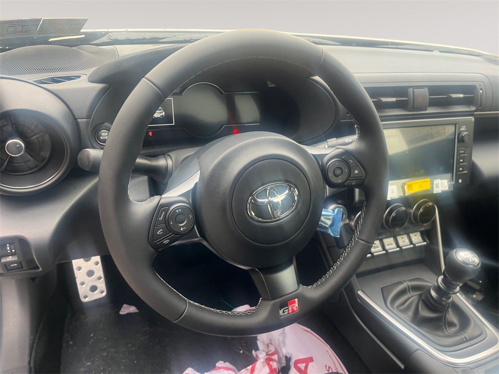 2026 Toyota GR86 Premium MT