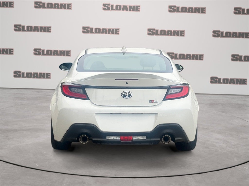 2026 Toyota GR86 Premium MT