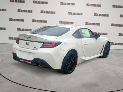 2026 Toyota GR86 Premium MT