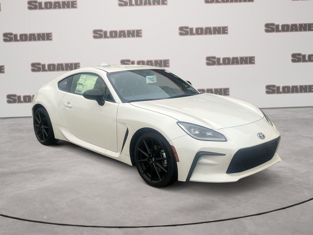 2026 Toyota GR86 Premium MT