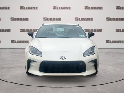 2026 Toyota GR86 Premium MT