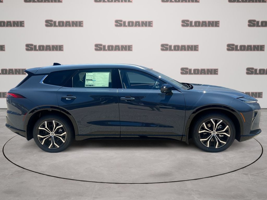 2026 Toyota Toyota Crown Signia XLE