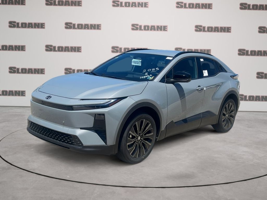 2026 Toyota C-HR XSE