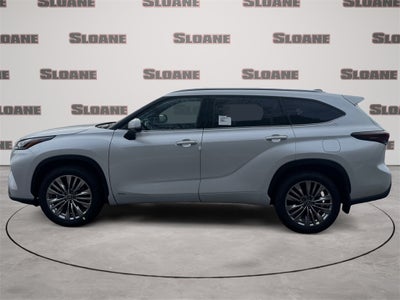 2026 Toyota Highlander Hybrid Platinum