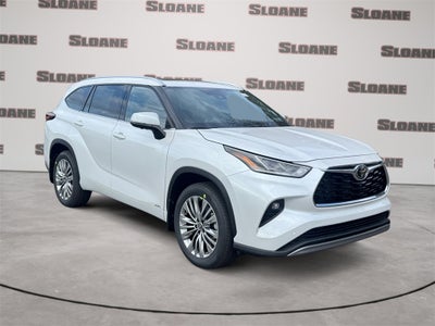 2026 Toyota Highlander Hybrid Platinum