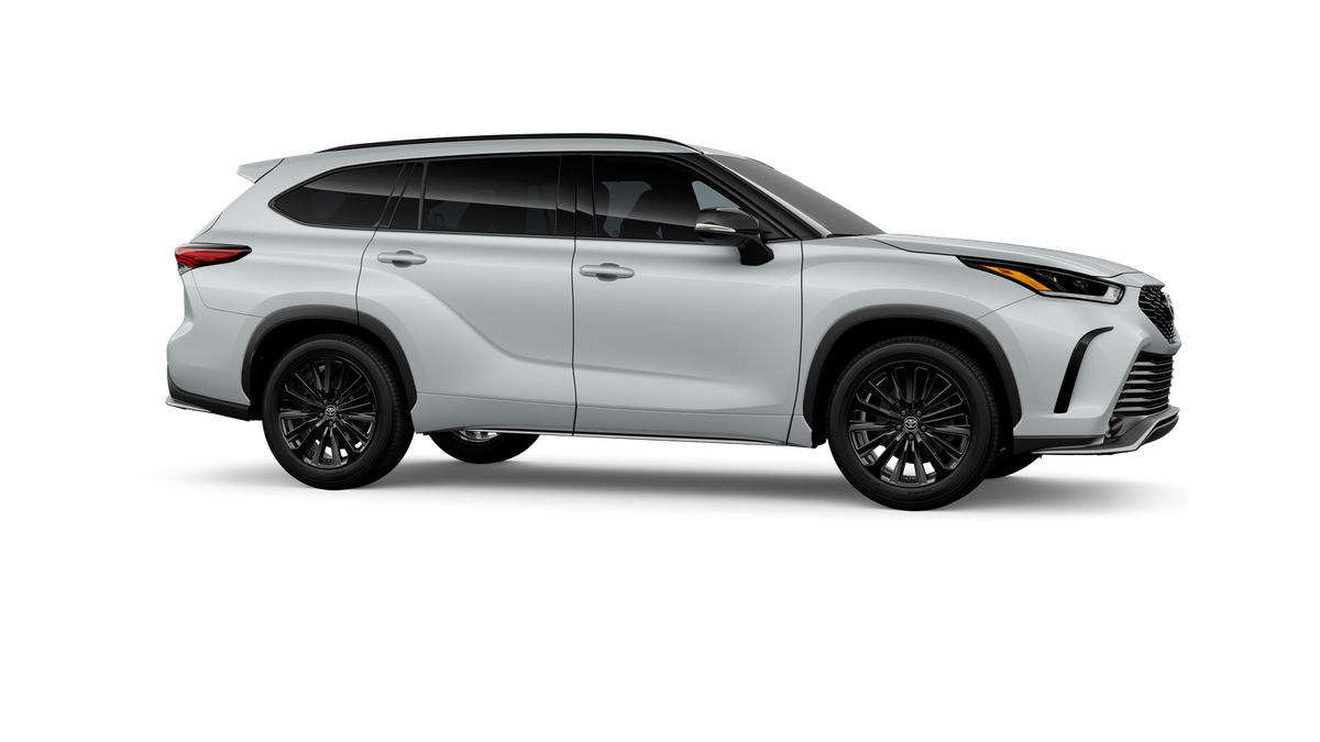 2026 Toyota Highlander XSE