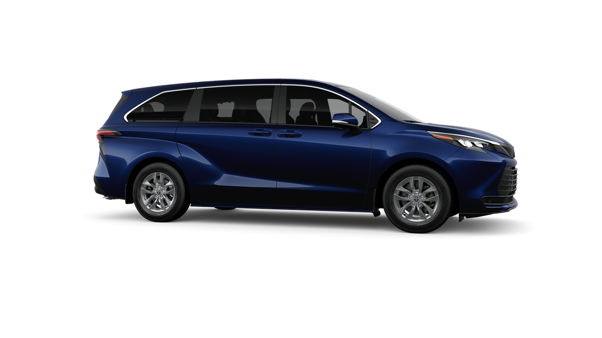 2026 Toyota Sienna LE