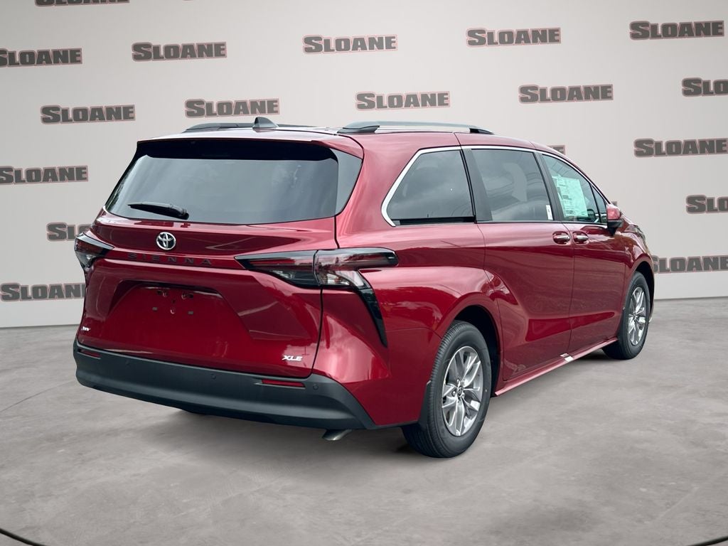 2026 Toyota Sienna XLE