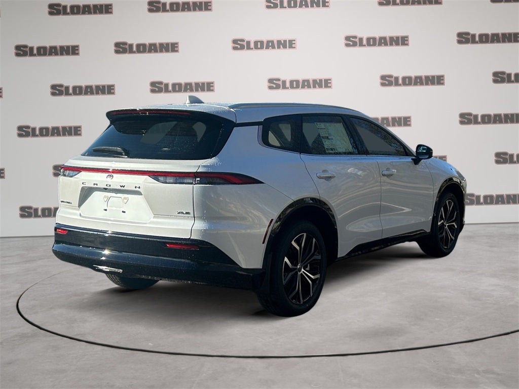 2025 Toyota Toyota Crown Signia XLE