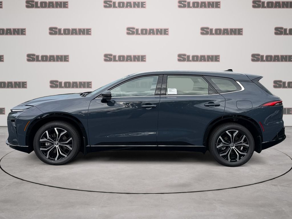 2026 Toyota Toyota Crown Signia XLE
