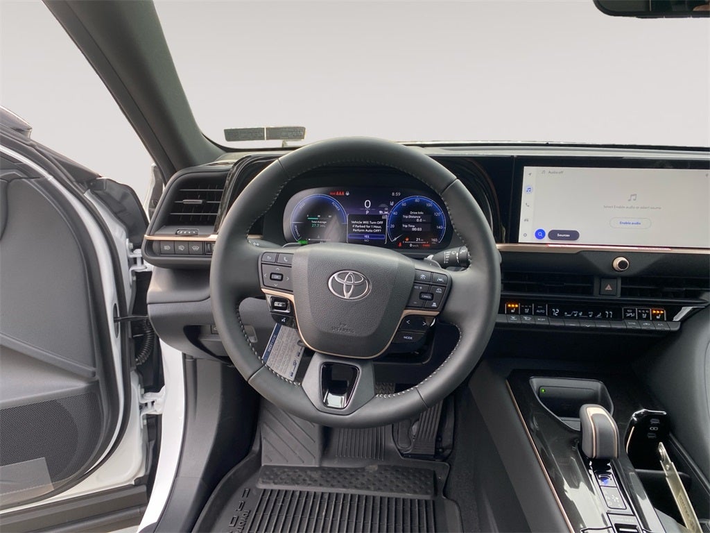 2025 Toyota Toyota Crown Signia XLE